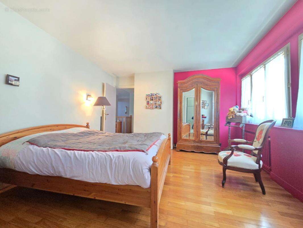 Maison à MANTES-LA-JOLIE