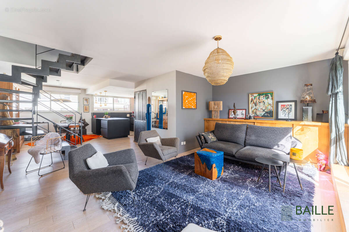 Appartement à MARSEILLE-8E