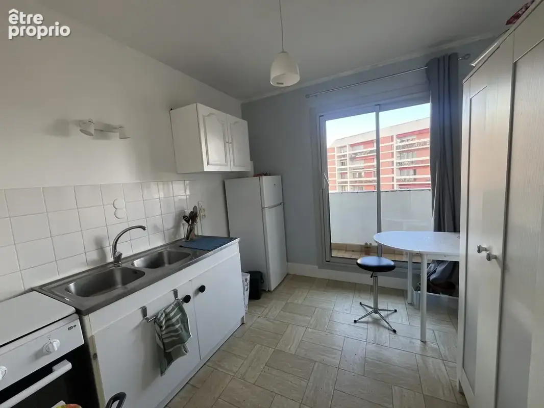 Appartement 2 pièces 54 m² à vendre à Montlucon (03100) - photo 2