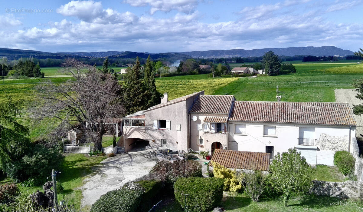 Maison à PIERRELATTE