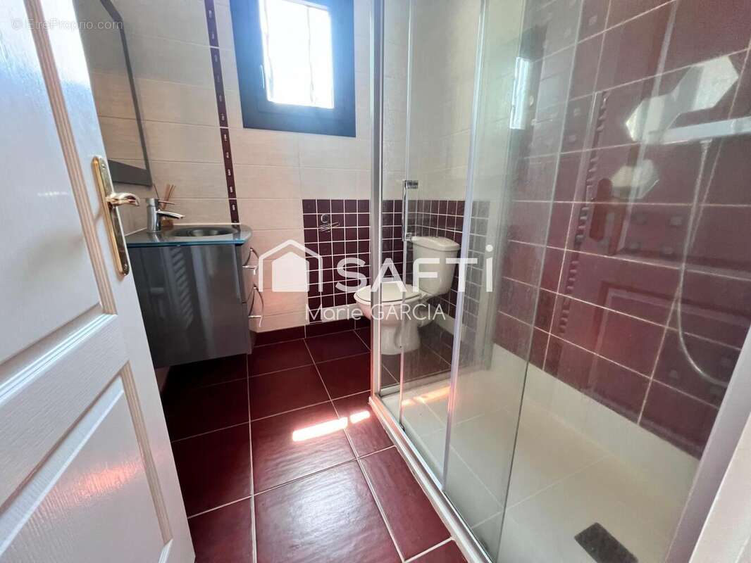 Maison 145 m² à Leojac  - photo 7