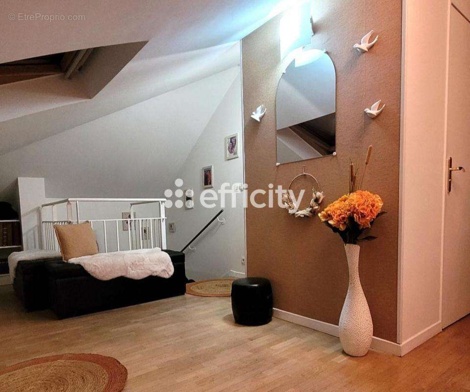 Appartement à GUYANCOURT