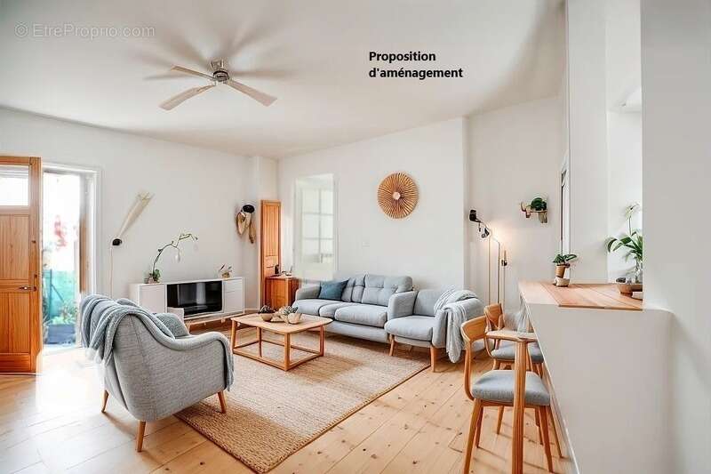 Maison à SAINT-NAZAIRE-DE-LADAREZ