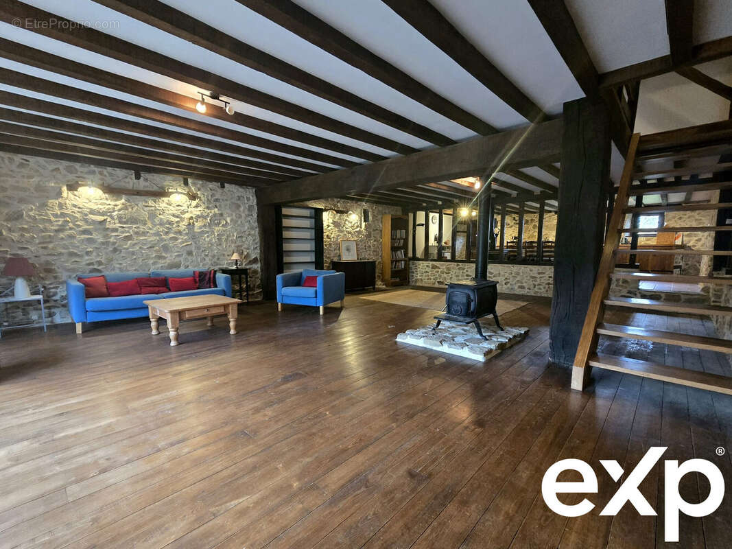 Maison à MAISONNAIS-SUR-TARDOIRE