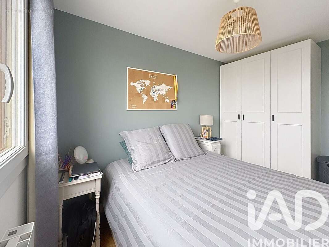 Photo 9 - Appartement à LA GARENNE-COLOMBES