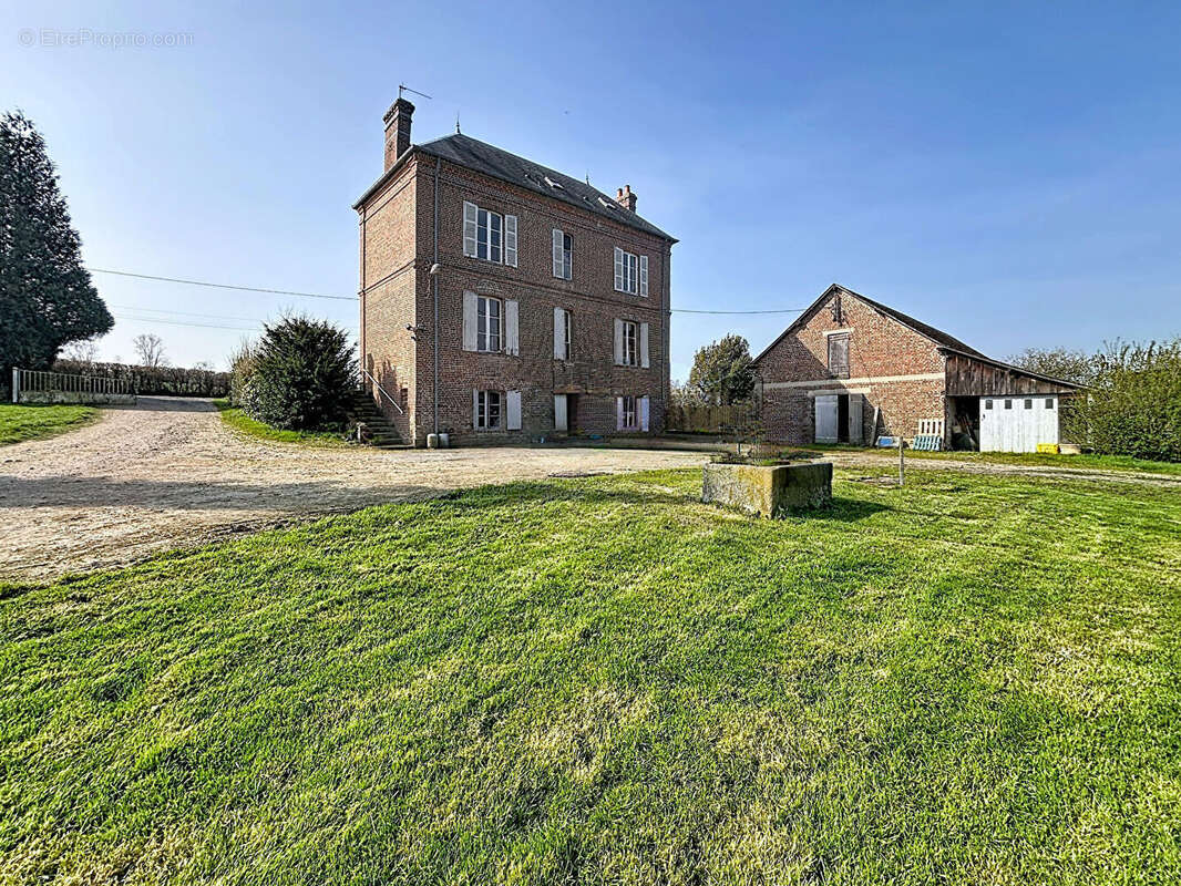 Maison à LE MESNIL-DURAND