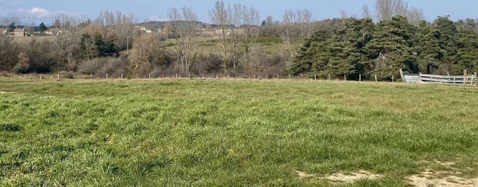 Terrain à ETABLES