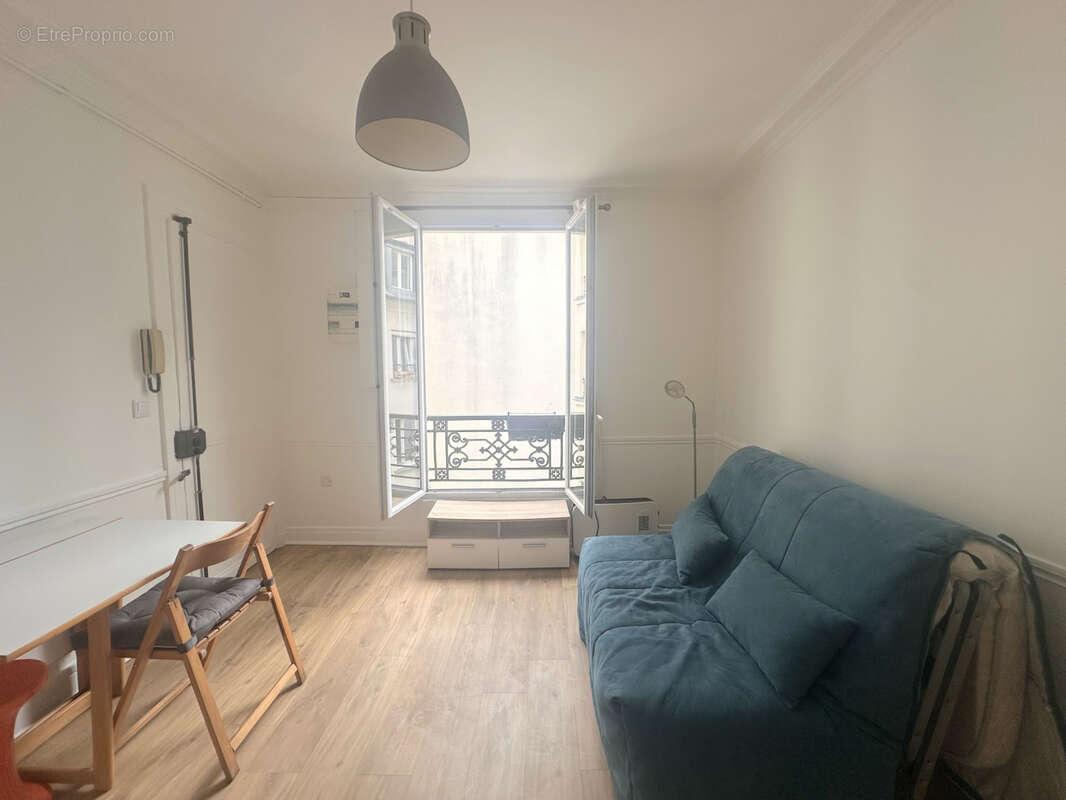 Appartement à PARIS-3E