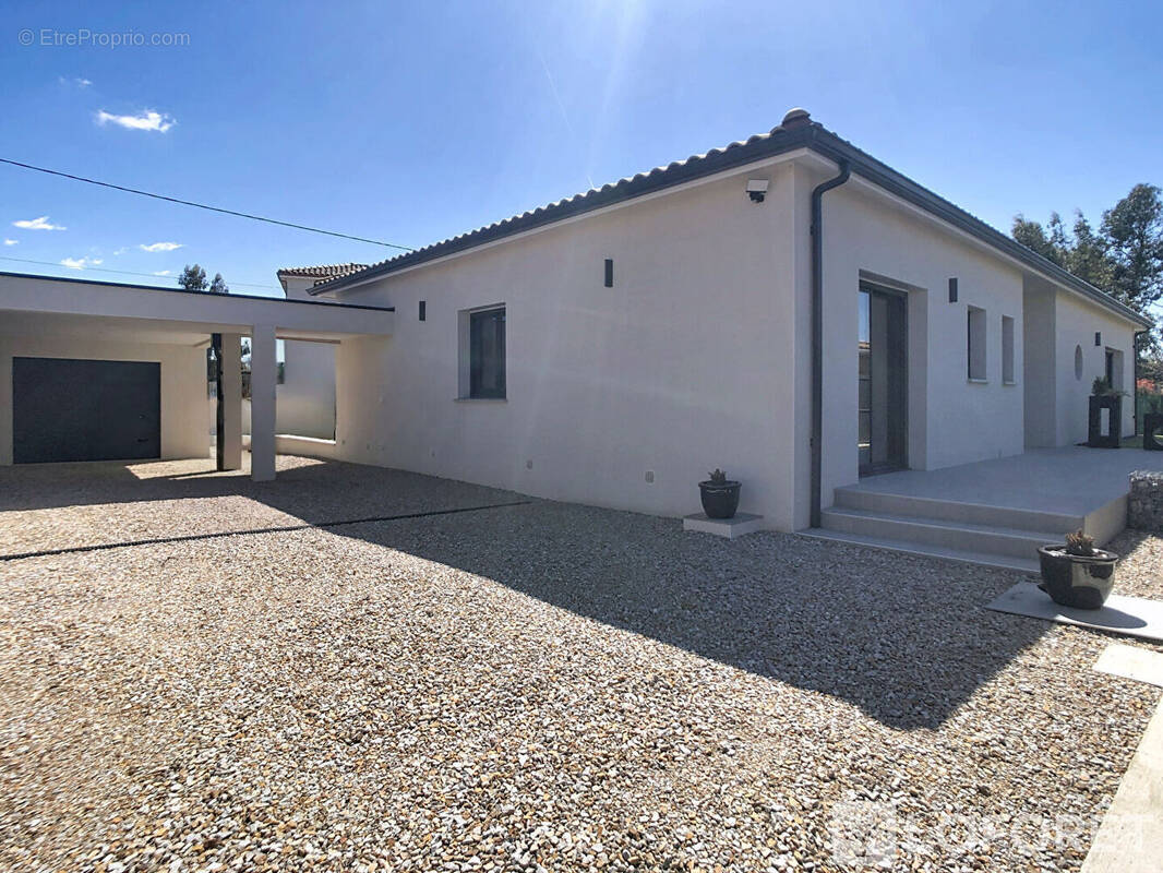 Maison à BUZET-SUR-TARN