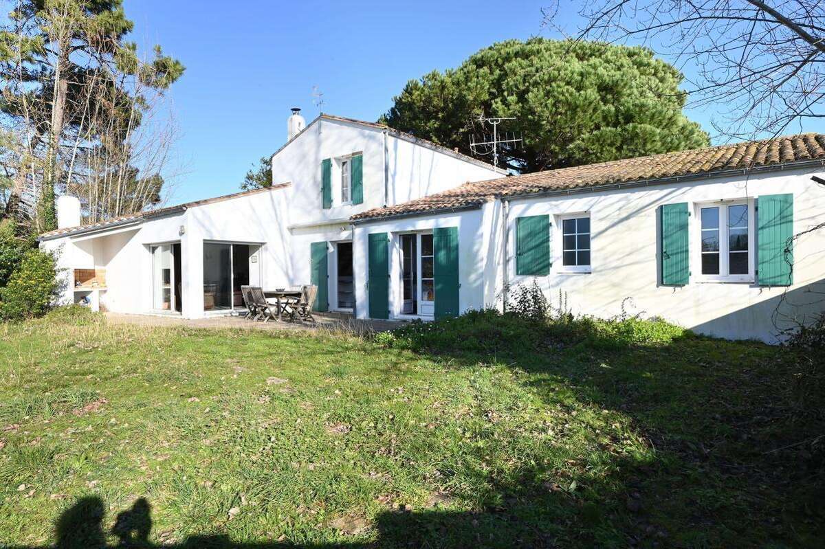 Maison à LES PORTES-EN-RE