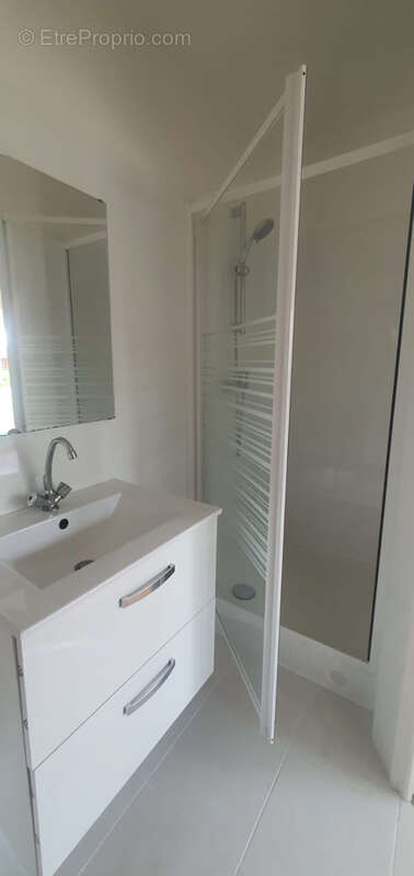 Appartement à SARTROUVILLE