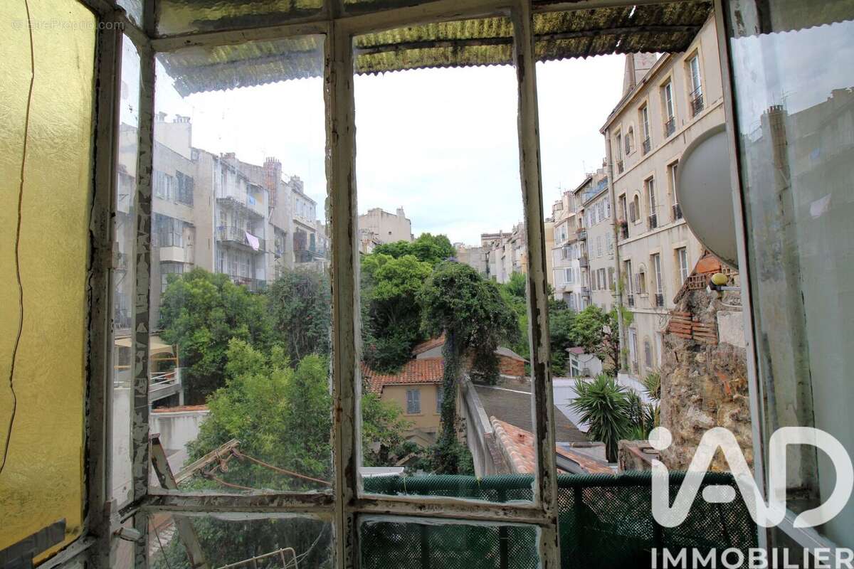 Photo 2 - Appartement à MARSEILLE-1E