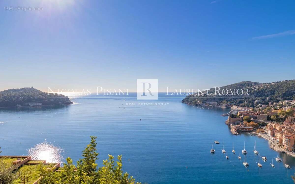 Appartement à VILLEFRANCHE-SUR-MER