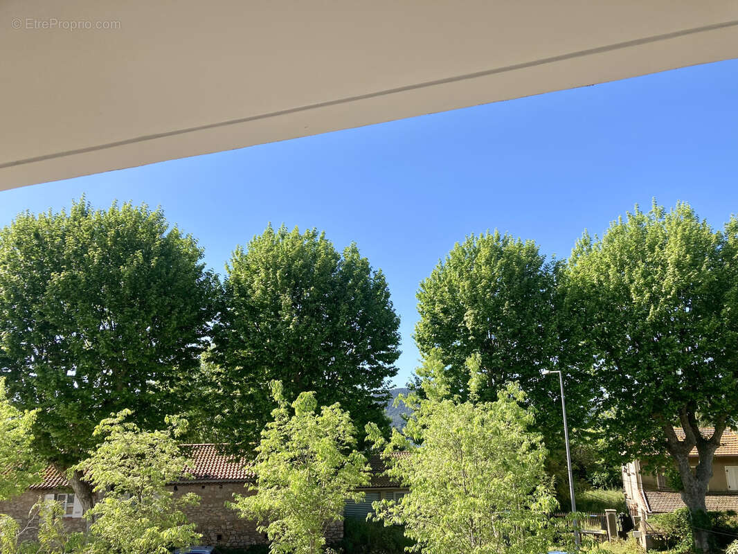 Appartement à HYERES