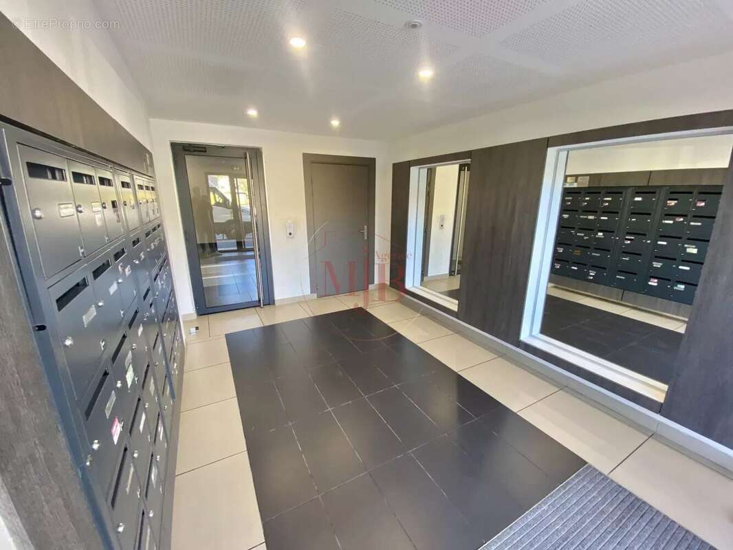 Appartement à AIX-EN-PROVENCE