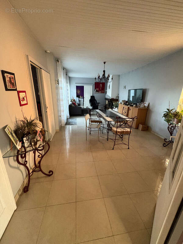 Maison à LE BLANC-MESNIL