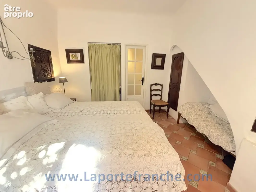 Haut-de-cagnes — maison de charme 2 chambres, terrasses avec vues mer panoramiques - photo 15