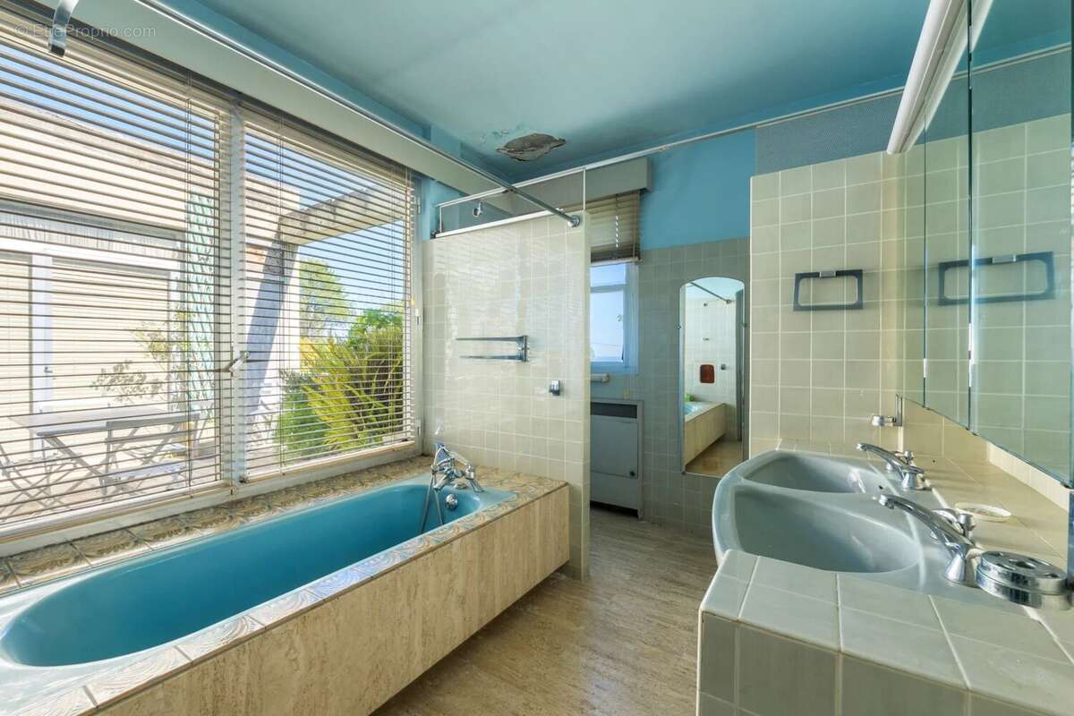 Maison à CAGNES-SUR-MER