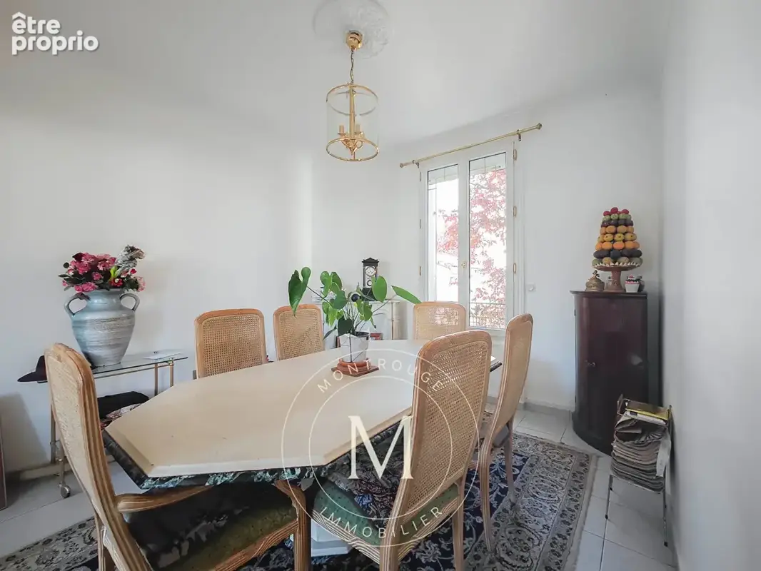 Maison Bagneux - 7 pièce(s) - 165.37m2 avec cour - photo 6