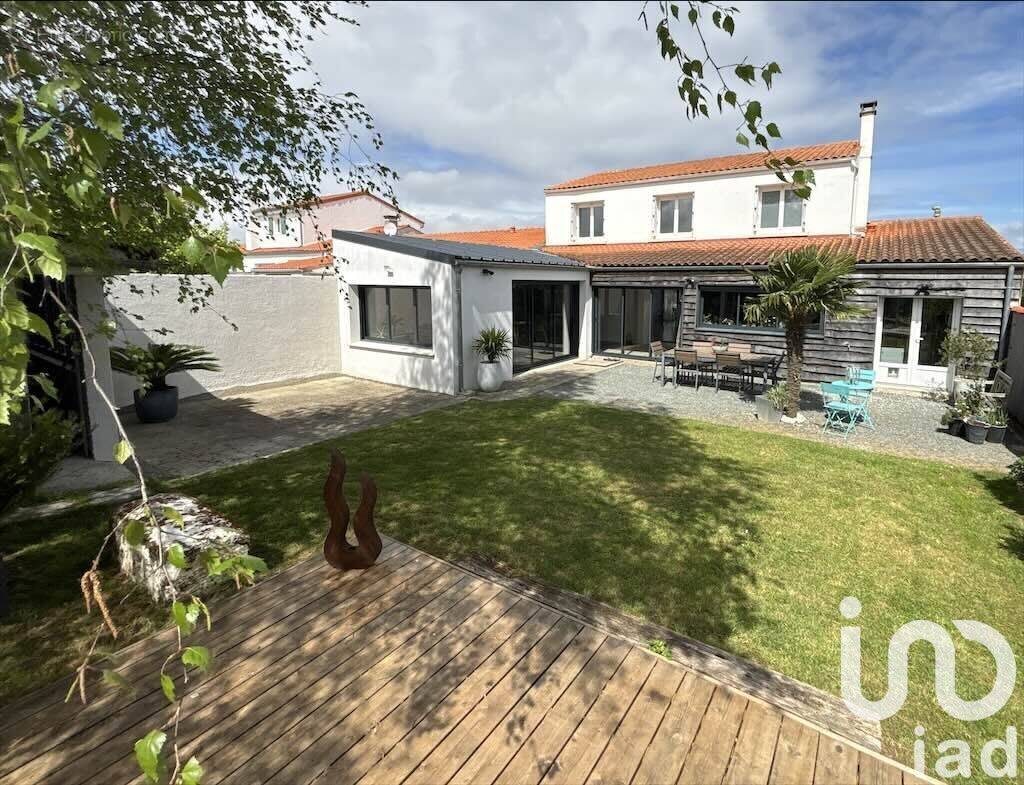 Photo 1 - Maison à SAINT-XANDRE