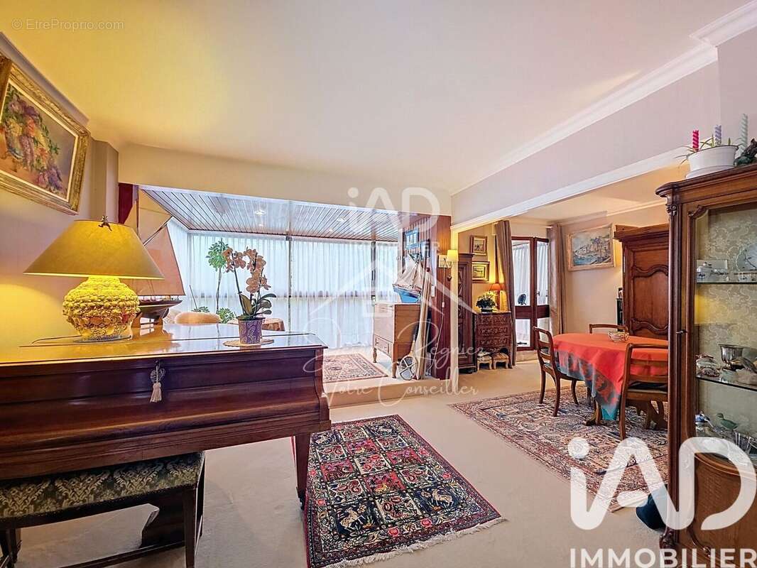 Appartement 107 m² à Le Chesnay  - photo 8