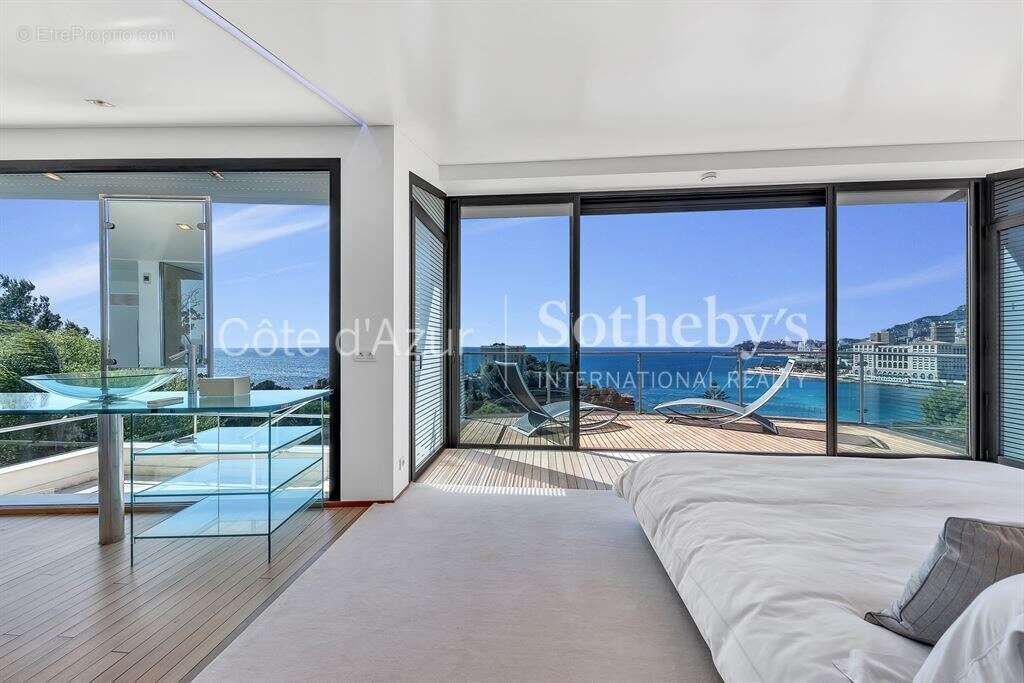 Maison à ROQUEBRUNE-CAP-MARTIN