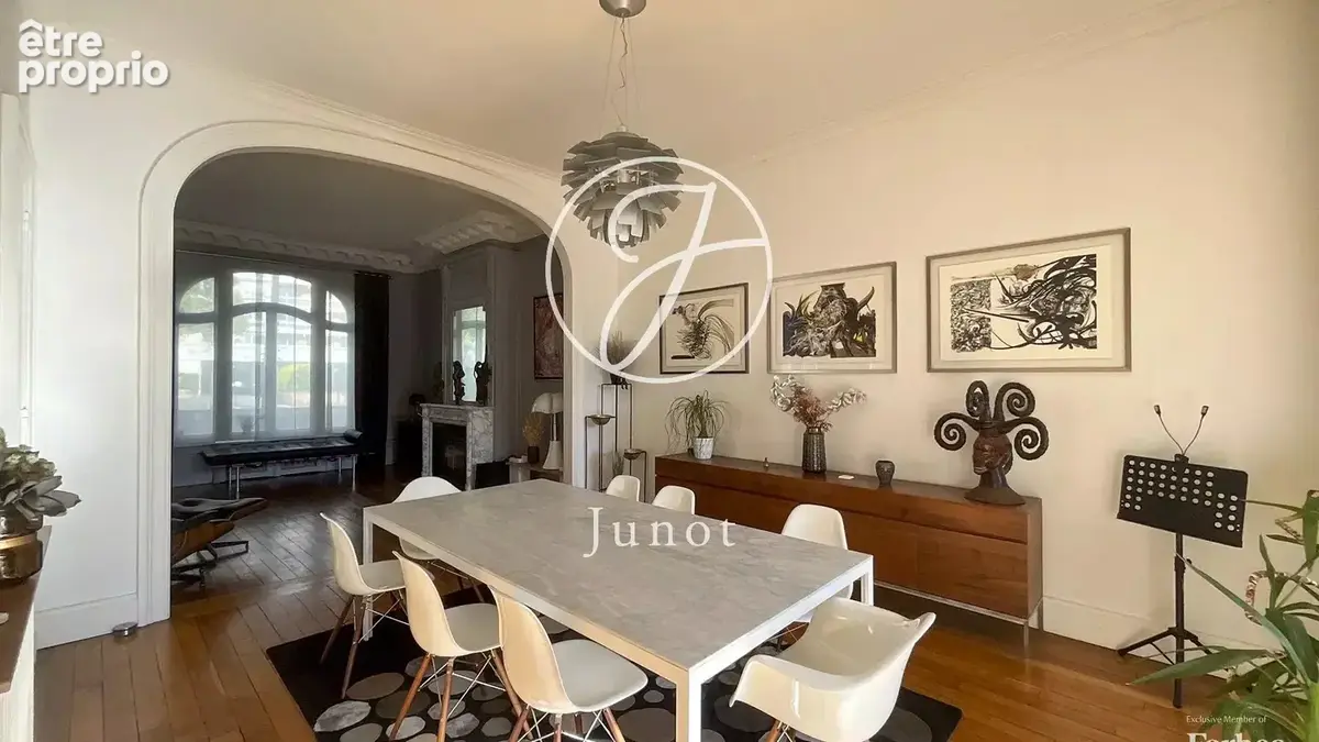 Marcq-en-Barœul – SAINT-MAUR – Maison de Maître – 12 pièces - 369,96m² – 9 chambres – Jardin  – Garage - Cave - photo 2