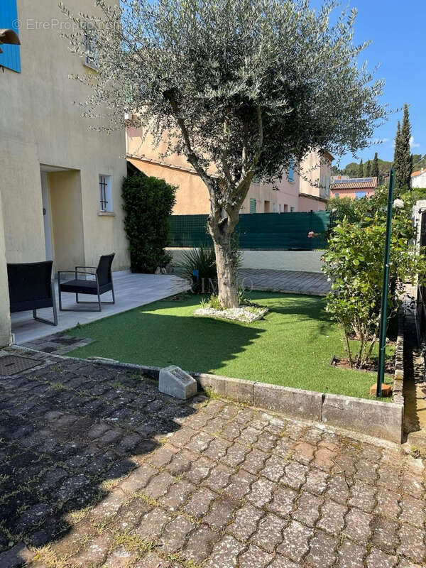 Maison à FREJUS