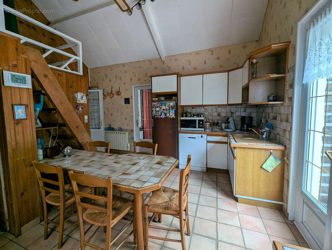 Maison familiale avec jardin à CHECY (45) - photo 39
