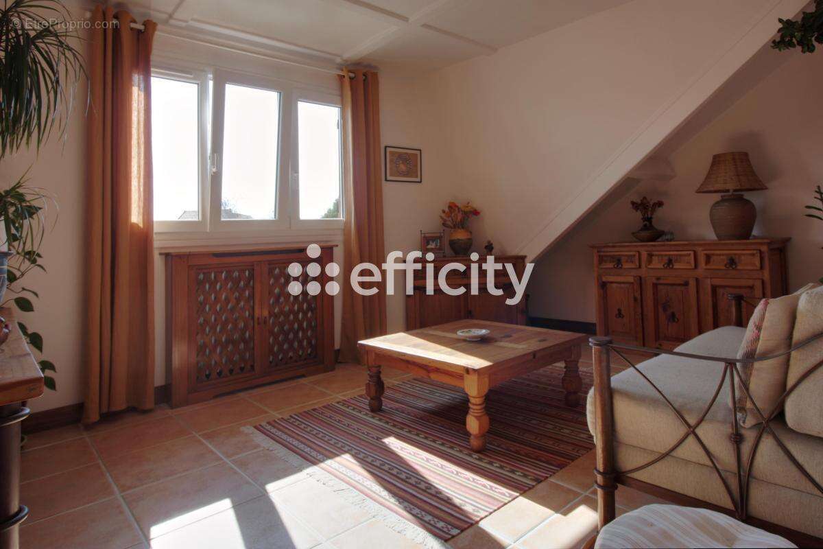 Maison à CHELLES