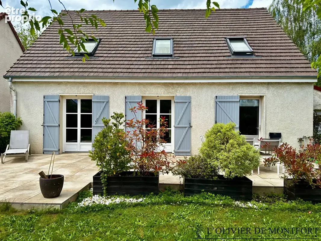 Maison Montfort L Amaury 6 pièce(s) - photo 2