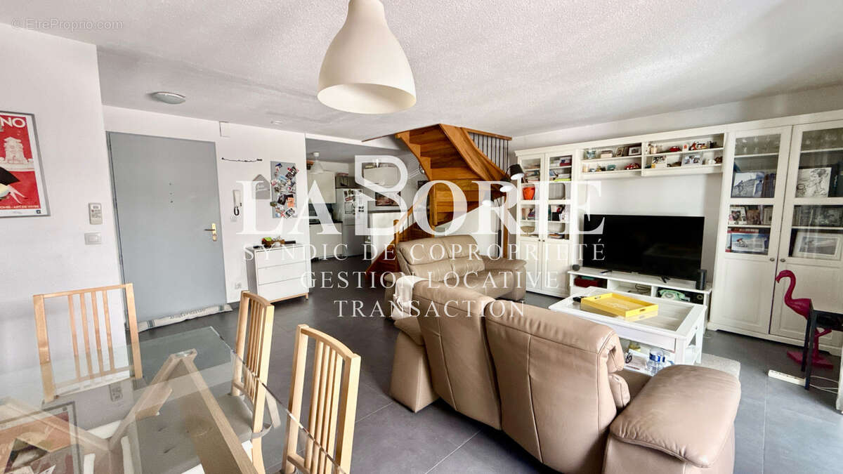 Maison à VILLENEUVE-LES-AVIGNON