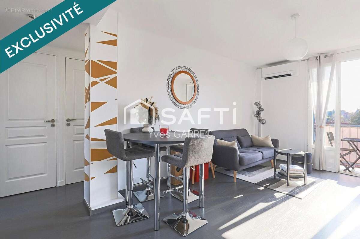 Photo 2 - Appartement à SAINT-GENIS-LAVAL