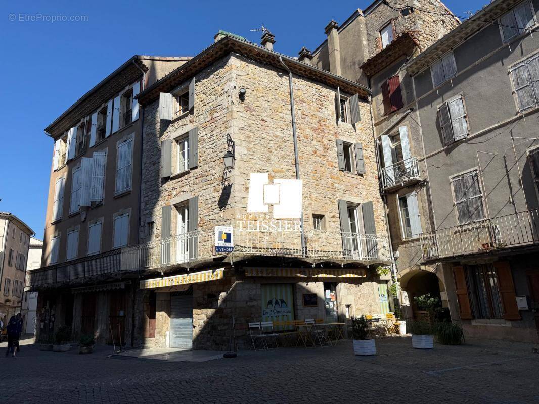 Appartement à LES VANS