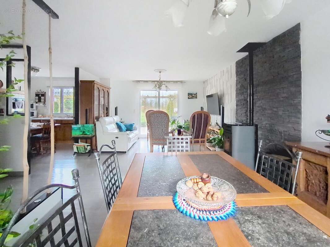 Photo 3 - Maison à MONT-BERNANCHON