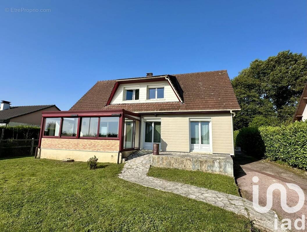 Photo 1 - Maison à PIERREVAL