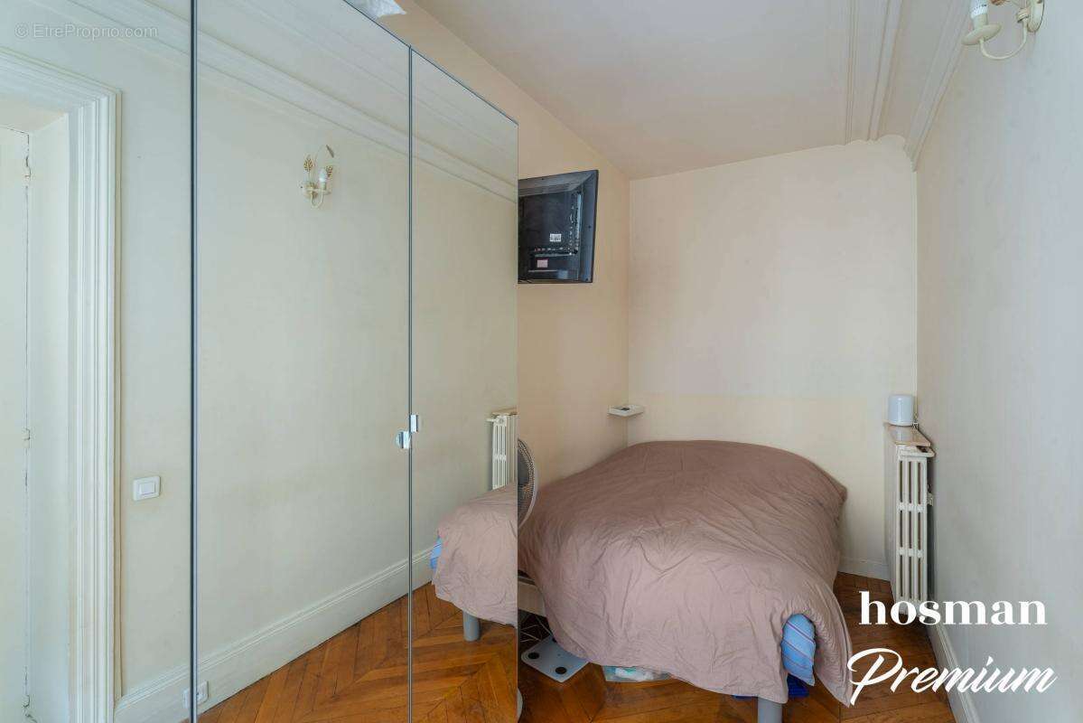 Appartement à PARIS-8E