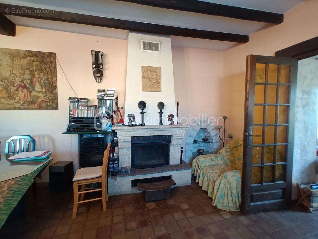 Charmante maison en pierre à Châtellerault - photo 4