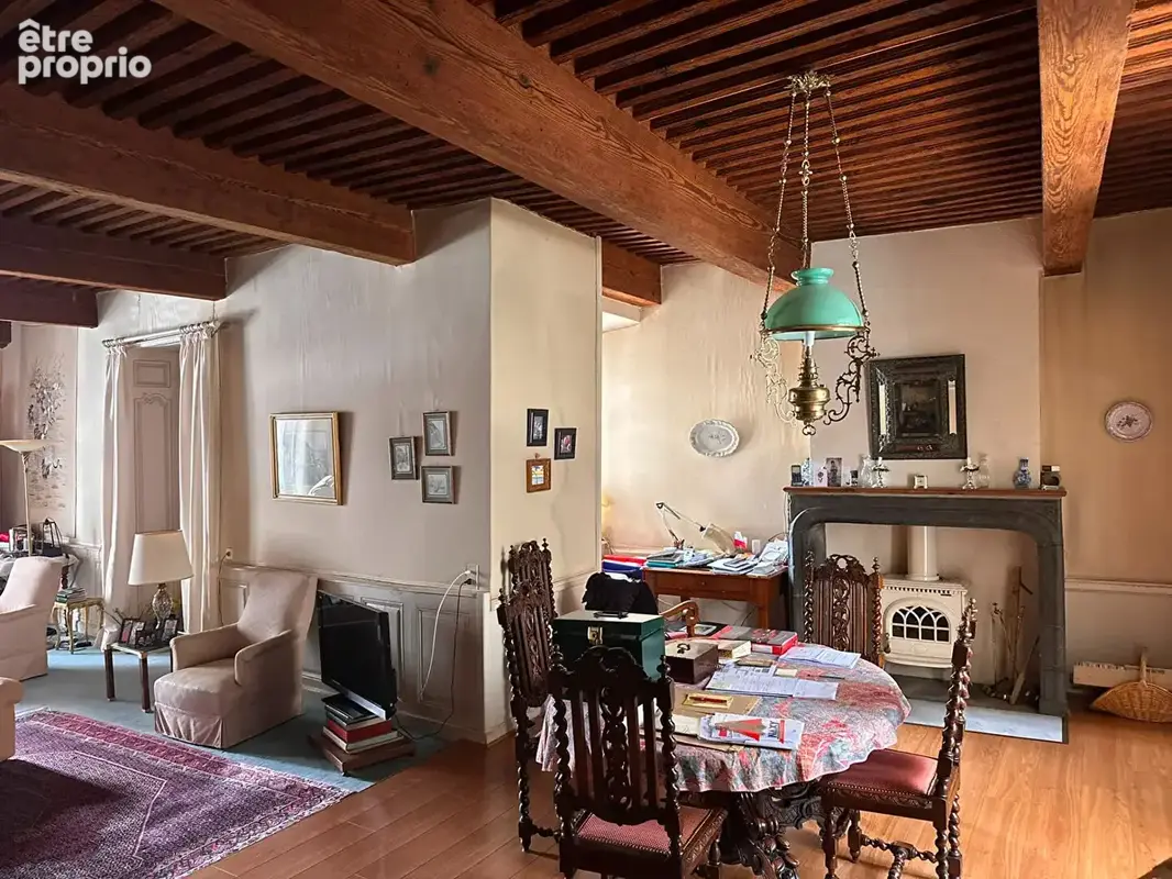 Maison 400 m² à Saint-Flour  - photo 2