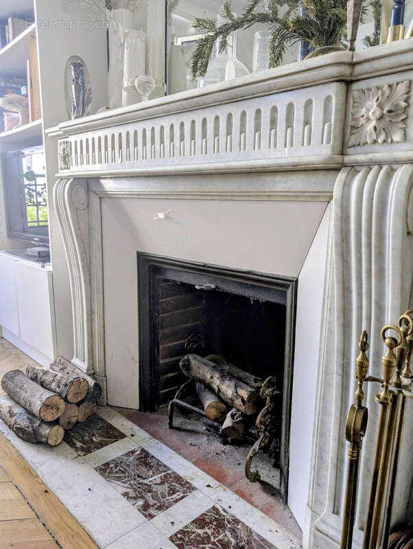 Appartement à PARIS-19E