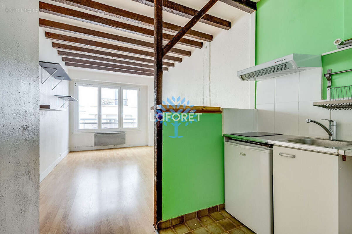 Appartement à PARIS-11E