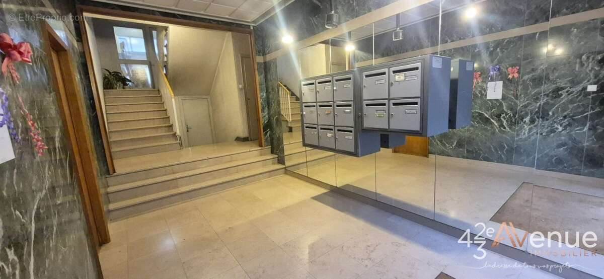 Appartement à SAINT-ETIENNE