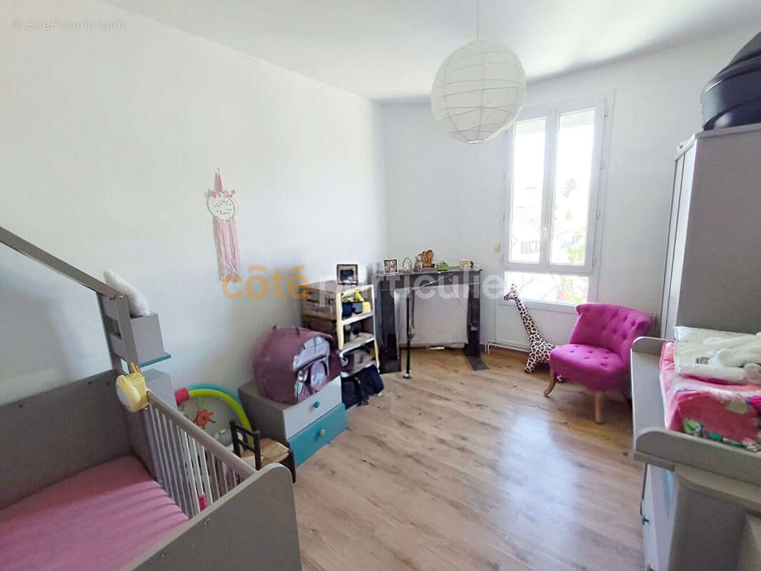 Maison à MEZIDON-CANON