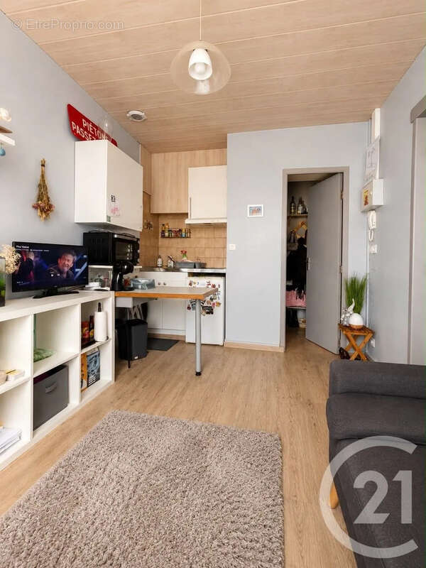Appartement 24 m² à Angers  - photo 2