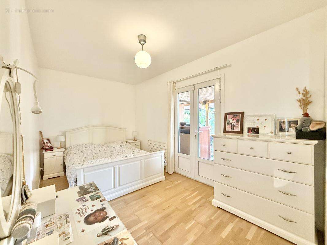 Maison à BOBIGNY