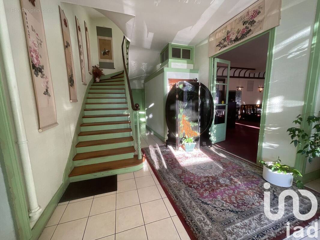 Photo 1 - Appartement à POUGUES-LES-EAUX