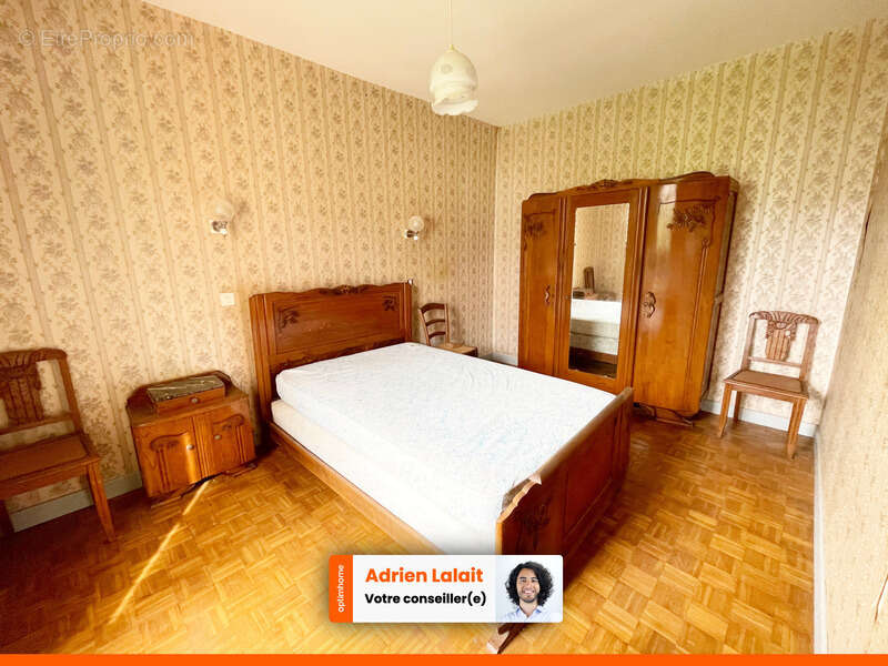 Maison à SAINT-SULPICE-LAURIERE