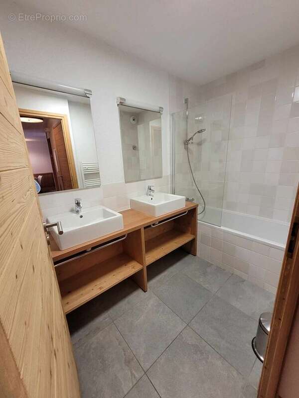 Appartement à CHATEL