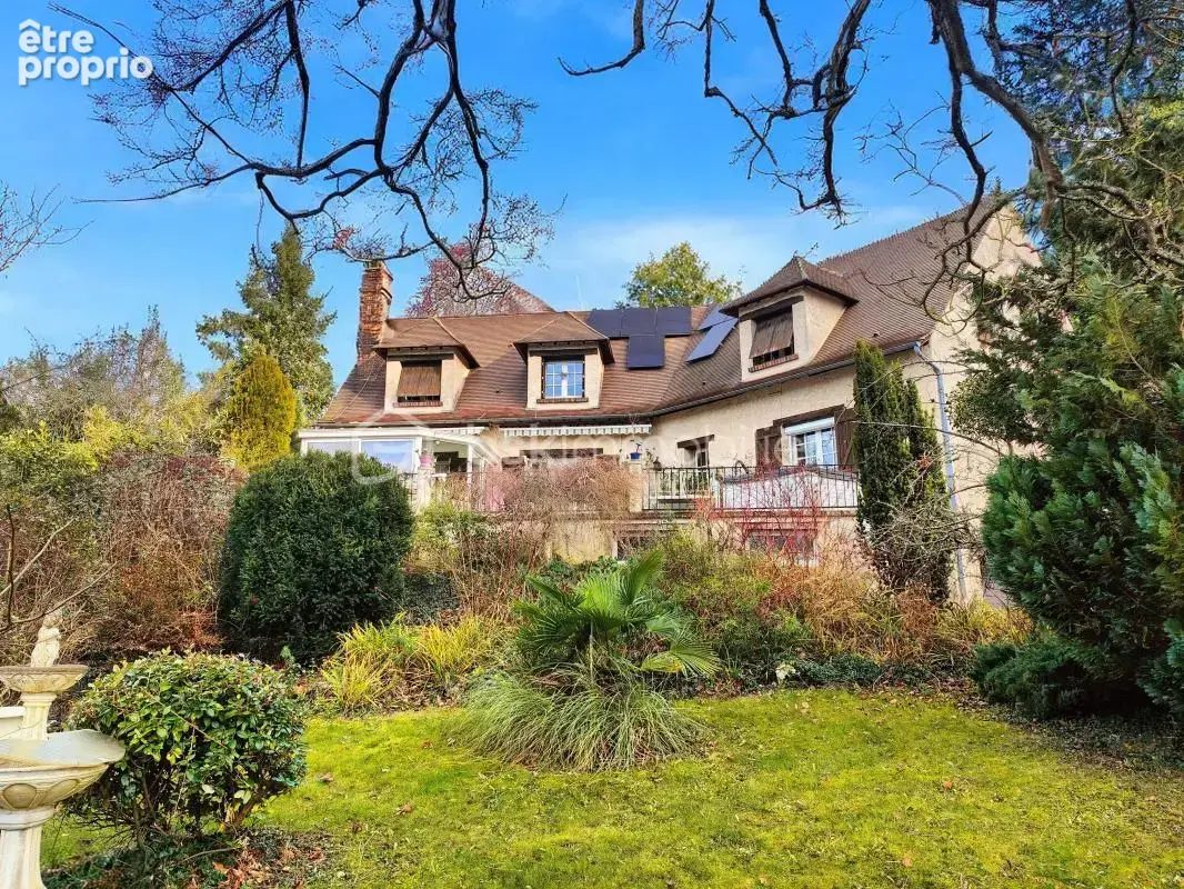 Belle maison familiale 5 ch dans un écrin boisé avec vue dégagée - photo 2
