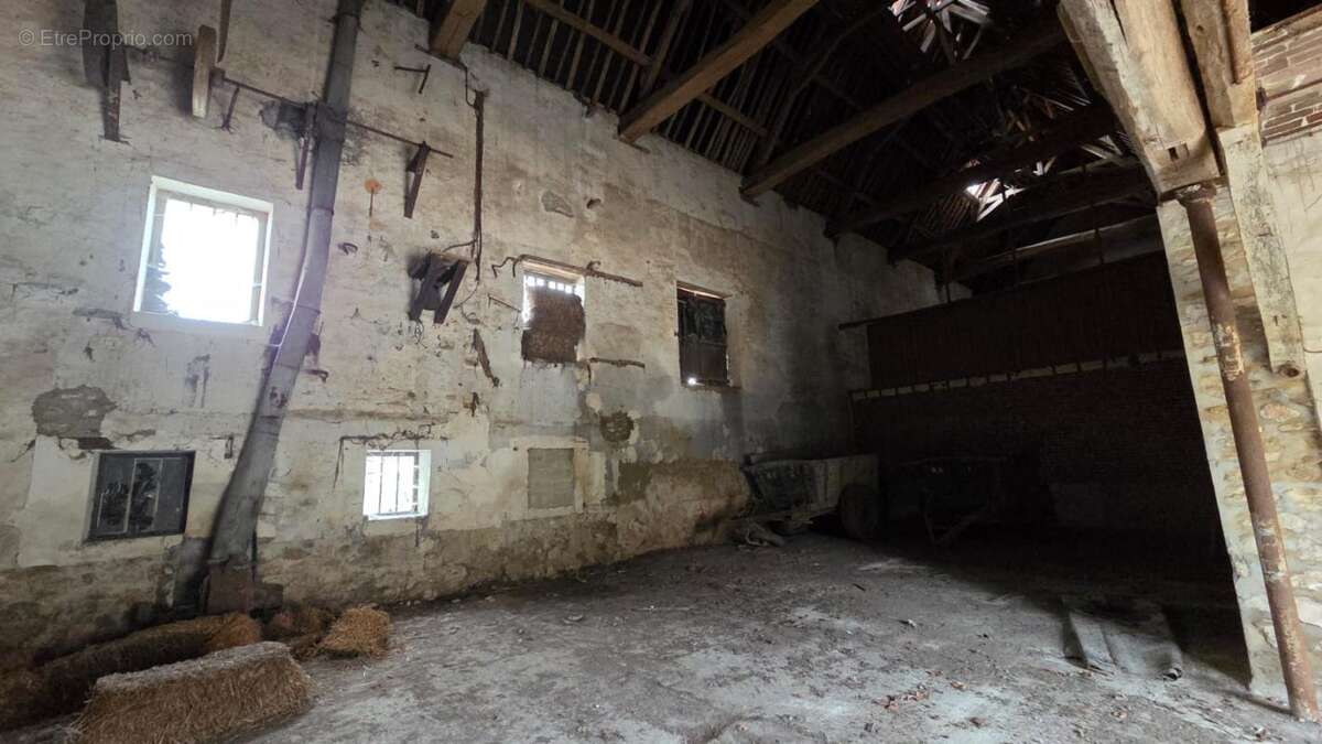 Maison à CHEVREVILLE